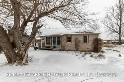 903 Lakeshore Road, Haldimand, ON N0A 1P0