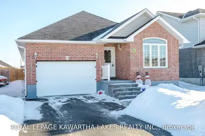 30 Springdale Drive, Kawartha Lakes, On K9v 4r1