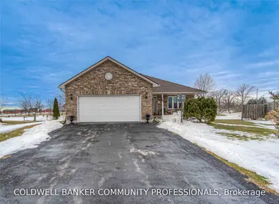 8 Reynolds Court, Haldimand, ON N0A 1J0