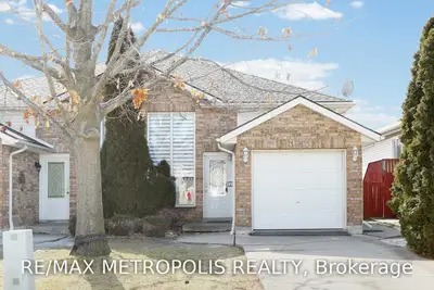 3685 Holburn Street, Windsor, ON N9E 4T3