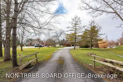 788 Pleasant Beach Road S, Port Colborne, ON L0S 1R0