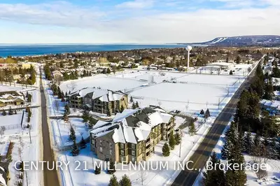 25 Beaver Street 307, Blue Mountains, ON N0H 2P0