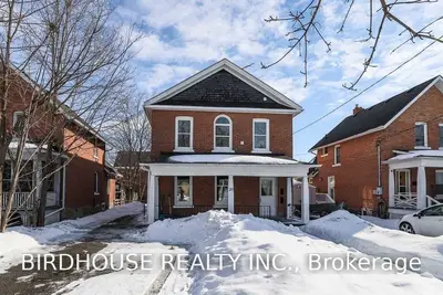 20 St. Lawrence Street, Kawartha Lakes, On K9v 2j9