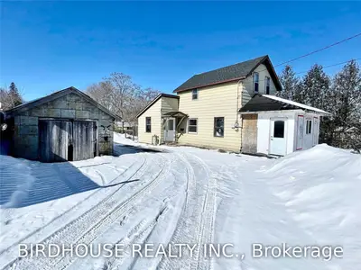 31 Water Street, Kawartha Lakes, On K9v 2e1
