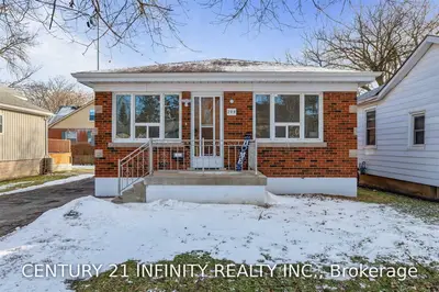 299 NELSON Street, Brantford, ON N3S 4C9