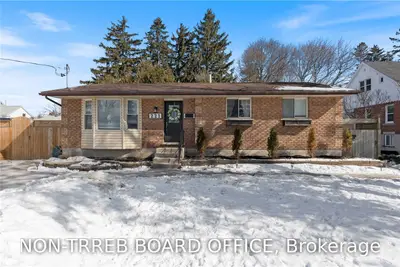 221 Tiffany Street, Cambridge, ON N3H 4G8
