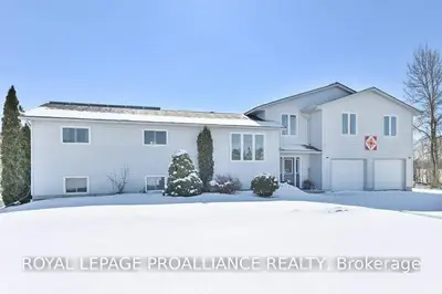1009 SALEM Road, Prince Edward County, ON K0K 1T0