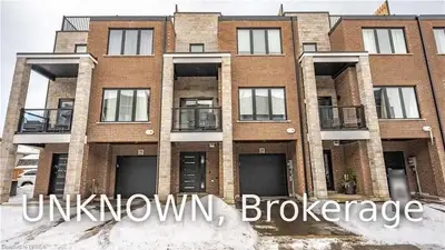 33 JARVIS Street 16, Brantford, ON N3T 4A7