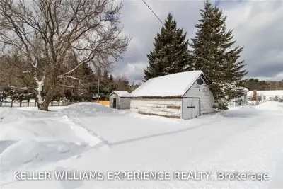 9 LILY Street, South River, ON P0A 1X0