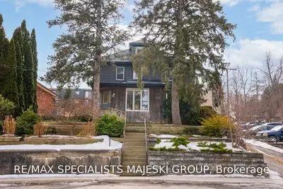 33 Sutherland Street W, Haldimand, ON N3W 1C1