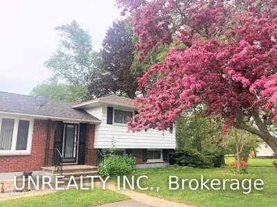 409 Wellington Main Street, Prince Edward County, ON K0K 3L0