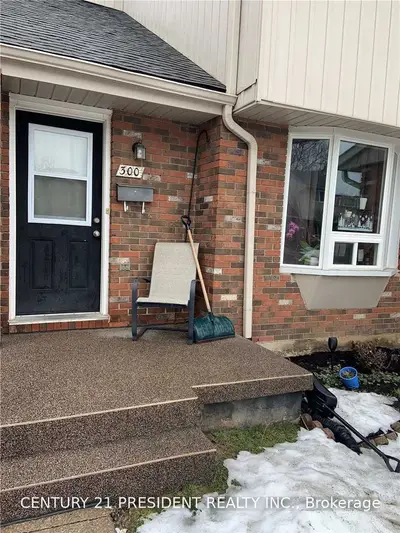100 Brownleigh Avenue 300, Welland, ON L3B 5V8