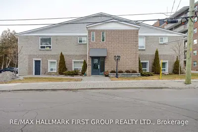 26 SPENCER Street E 105, Cobourg, ON K9A 1C2