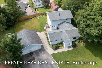 5 MAPLE Avenue, Huntsville, ON P1H 1H2