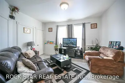 374 Laurel Street, Cambridge, ON N3H 3Y9
