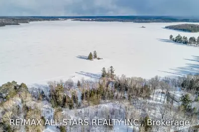 1 Mundts Lane, Bonnechere Valley, ON K0J 1X0