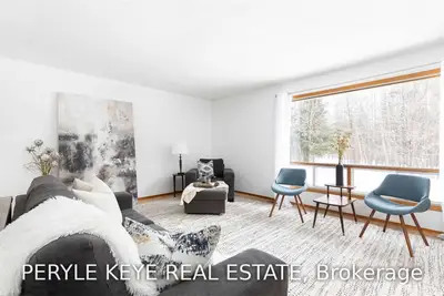 386 East Browns Road, Huntsville, ON P1H 0A5