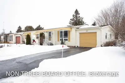 23 Park Street, Kawartha Lakes, On K9v 0h7