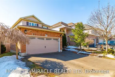 895 Frontenac Crescent, Woodstock, On N4v 0a8