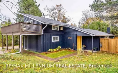 102 HELEN Street, Blue Mountains, ON L9Y 3Z2