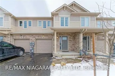 7945 Oldfield Road 12, Niagara Falls, ON L2G 3J8