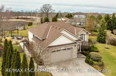 12 Country Club Road, Haldimand, ON N0A 1E0