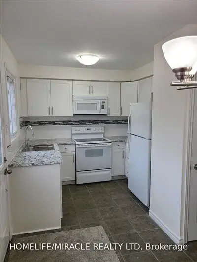 226 Highview Avenue 46, London South, ON N6K 4J1