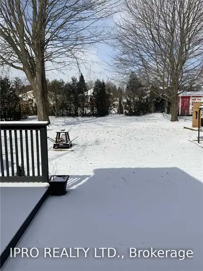 210 Grand Street, Brantford, ON N3R 4C3
