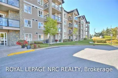 330 Prince Charles Drive S 1305, Welland, ON L3C 7B3