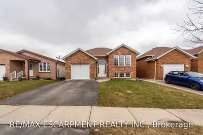 50 St Patricks Drive, Brantford, ON N3T 6K9