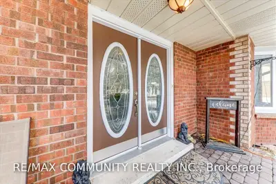 11 Sandalwood Drive, Erin, ON N0B 1H0