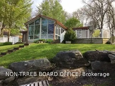 18 Hoover Point Lane, Haldimand, ON N0A 1P0