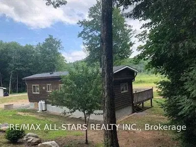 1182 EDWARD SANDERSON Road, Highlands East, ON K0L 3C0