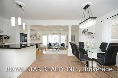 15 Maryann Price Lane, Cambridge, ON N3C 4K6