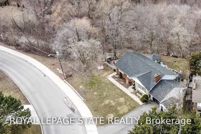 79 Donn Avenue, Hamilton, ON L8G 3S2