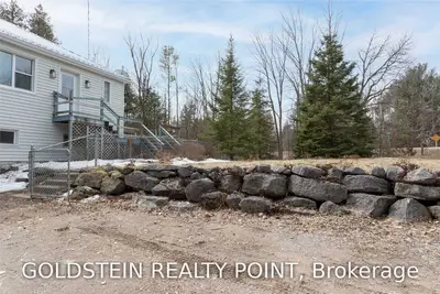 6 White Valley Road, Trent Lakes, On K0m 1a0