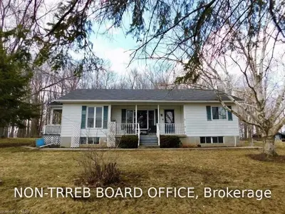 231 The Glen Road, Kawartha Lakes, On K0m 2t0
