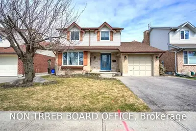 33 Knowles Drive, Woodstock, On N4s 8t9