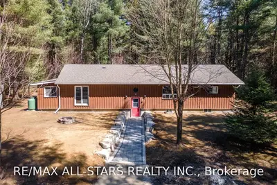54 Burke Road, Kawartha Lakes, On K0m 1c0