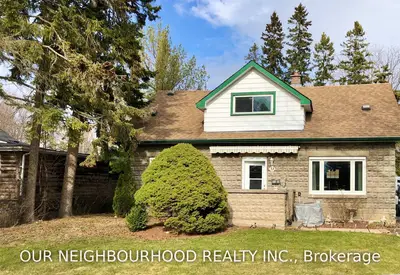 33 Hope Street S, Port Hope, ON L1A 2M9