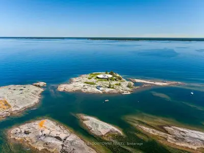 2is3700 Table Rock Islands, Georgian Bay, On L0k 1s0
