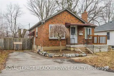 1324 BRYDGES Street LOWER, London East, ON N5W 2C4