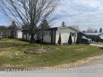 15 Cedar Street, Kawartha Lakes, On K9v 4r1