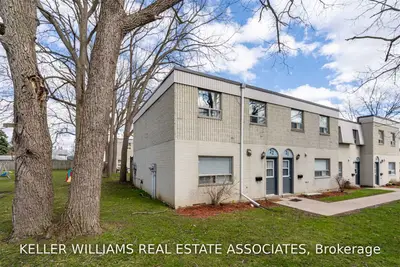 271 Thames Street N 22, Ingersoll, On N5c 3t6
