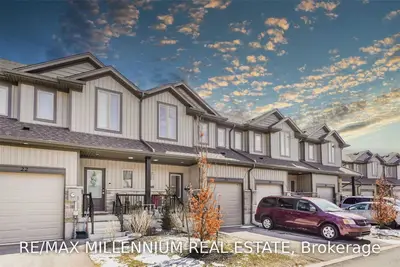 1023 Devonshire Avenue 23, Woodstock, On N4s 5s1