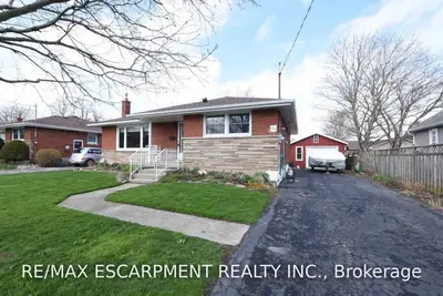 86 Stirling Street, Haldimand, ON N3W 1J5