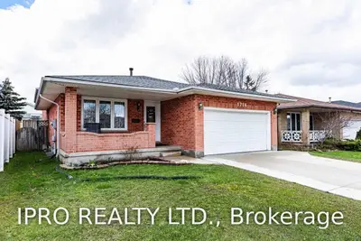 1714 JALNA Boulevard, London South, ON N6E 3P6