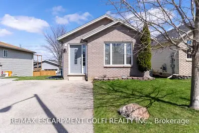 47 Anastasia Crescent, Brantford, ON N3P 2A9