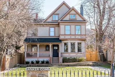 Detached in Hamilton