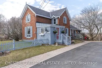 14756 Loyalist Parkway, Prince Edward County, ON K0K 1G0